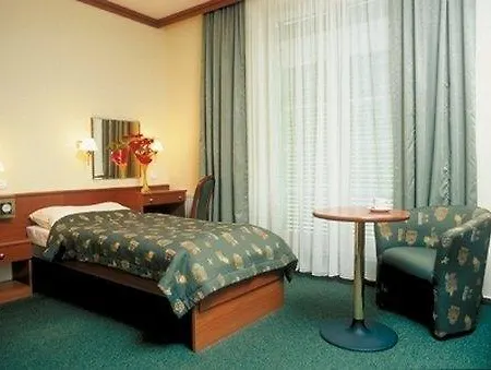Ensana Trajan Hotel